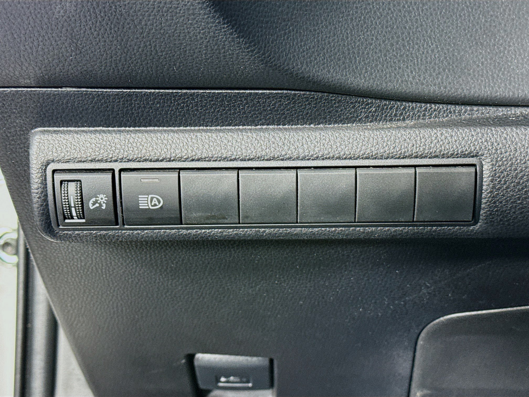 Certified 2024 Toyota Corolla XSE FWD image 10