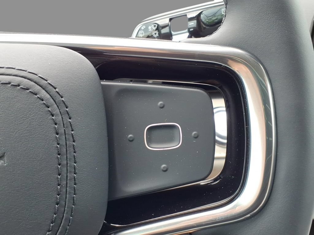 New 2026 Lincoln Nautilus Premier AWD/4WD image 23