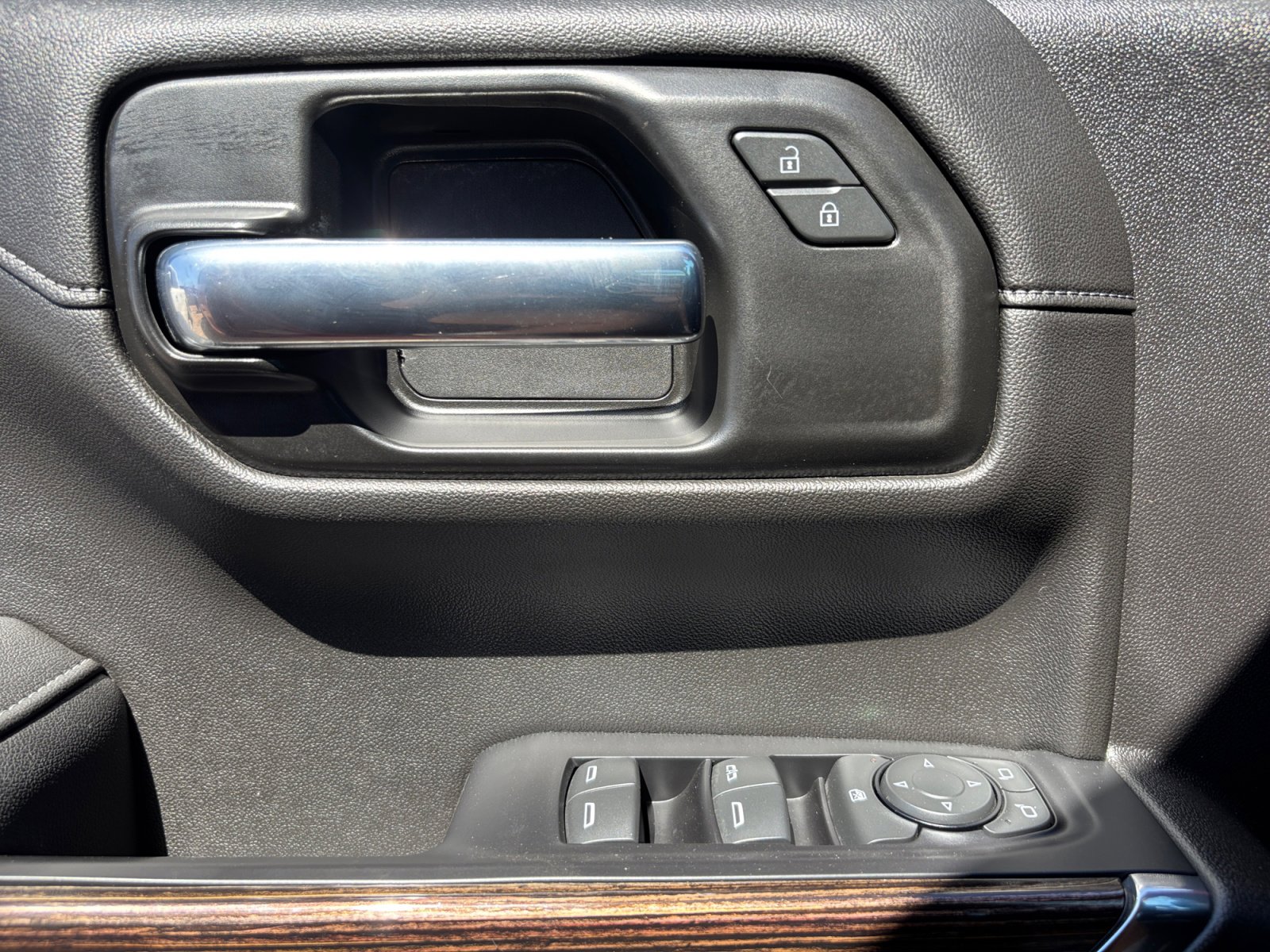 Used 2021 GMC Sierra 1500 Elevation w/ X31 Off-Road Package image 15