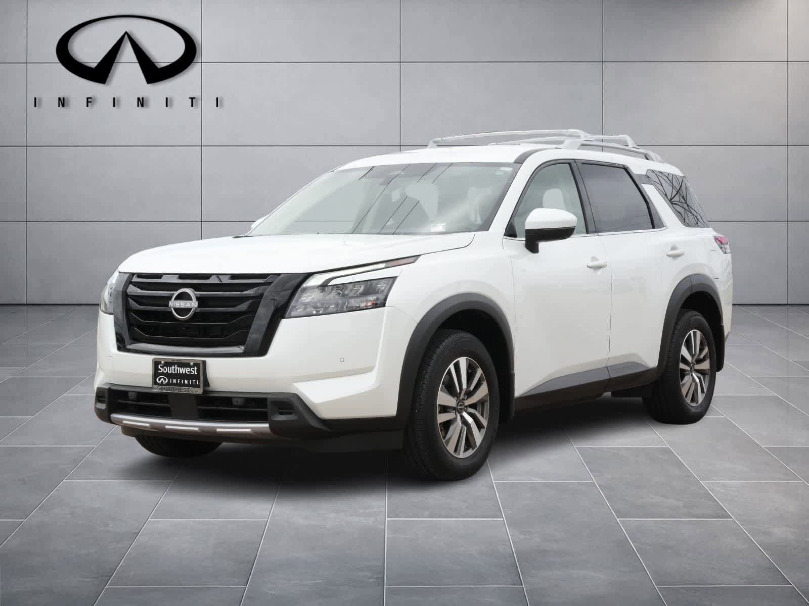 Used 2025 Nissan Pathfinder SL
