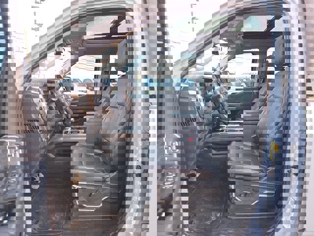 Used 2024 Ford F250 Lariat w/ Lariat Ultimate Package image 12