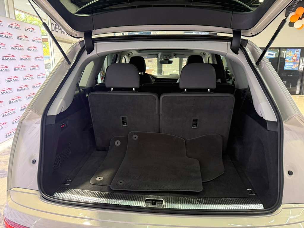 Used 2024 Audi Q7 Premium Plus image 51