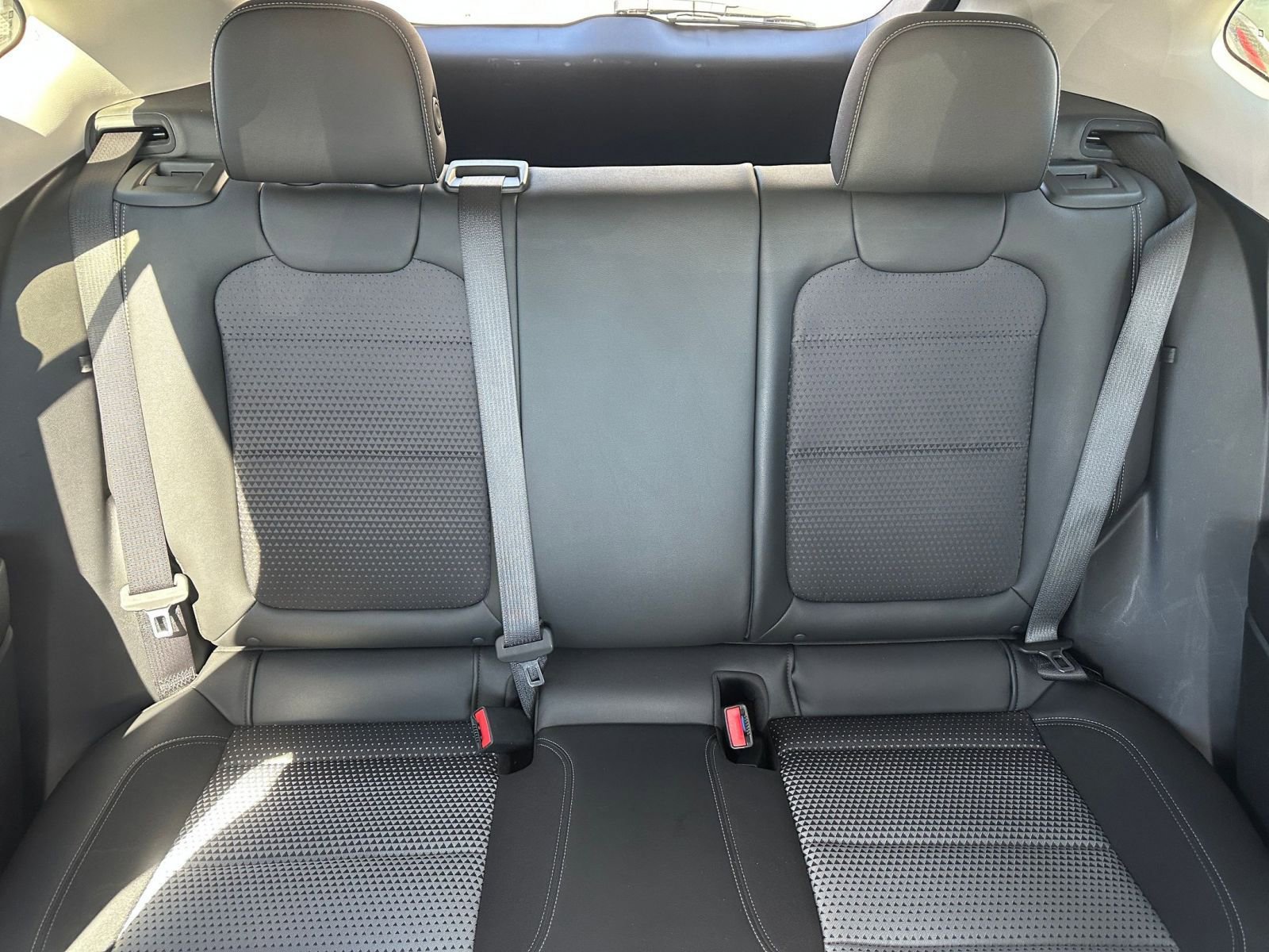 Used 2025 Chevrolet Trax LT image 37