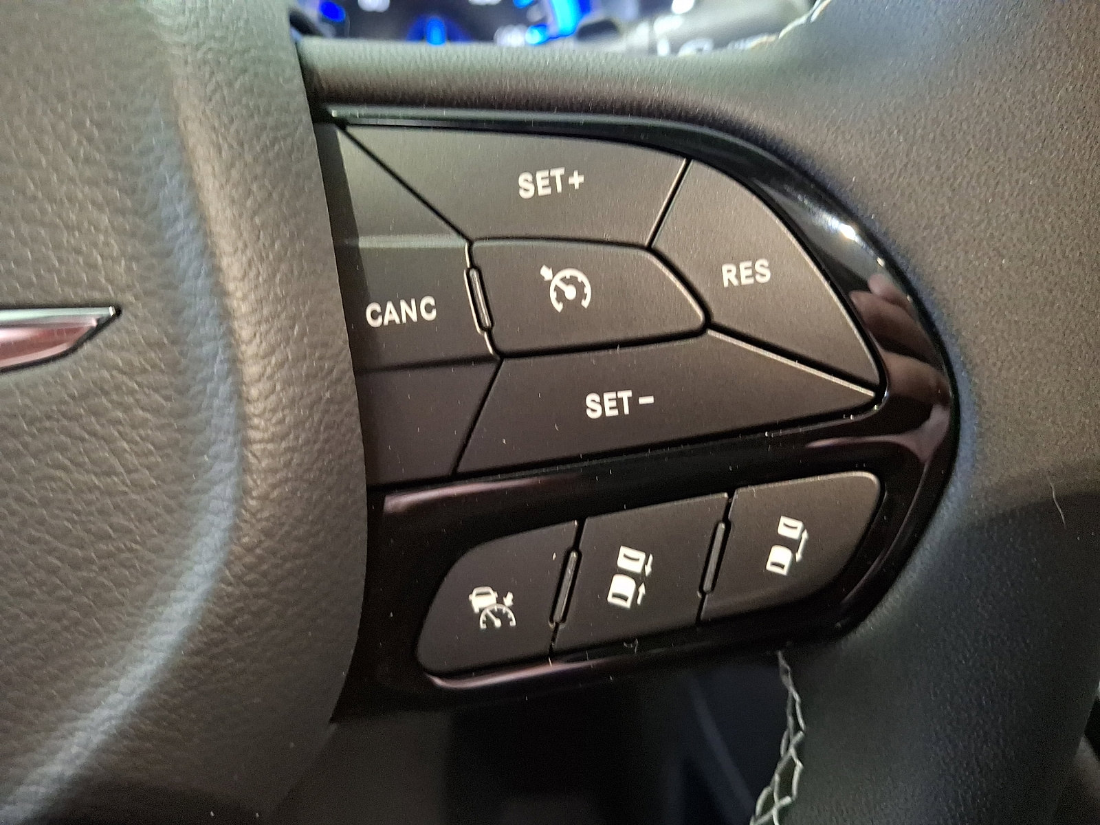 New 2026 Chrysler Pacifica Limited w/ S Appearance Package image 19