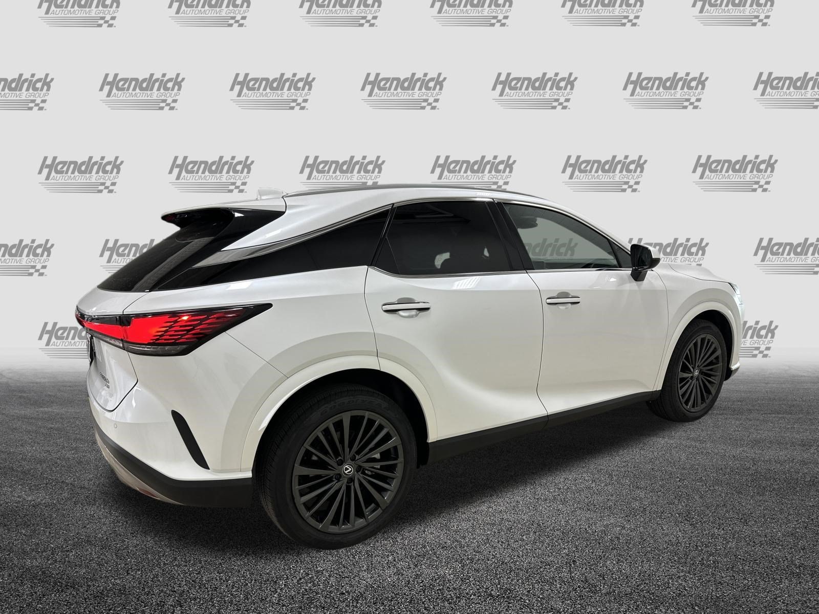 Certified 2025 Lexus RX 350h AWD/4WD image 10