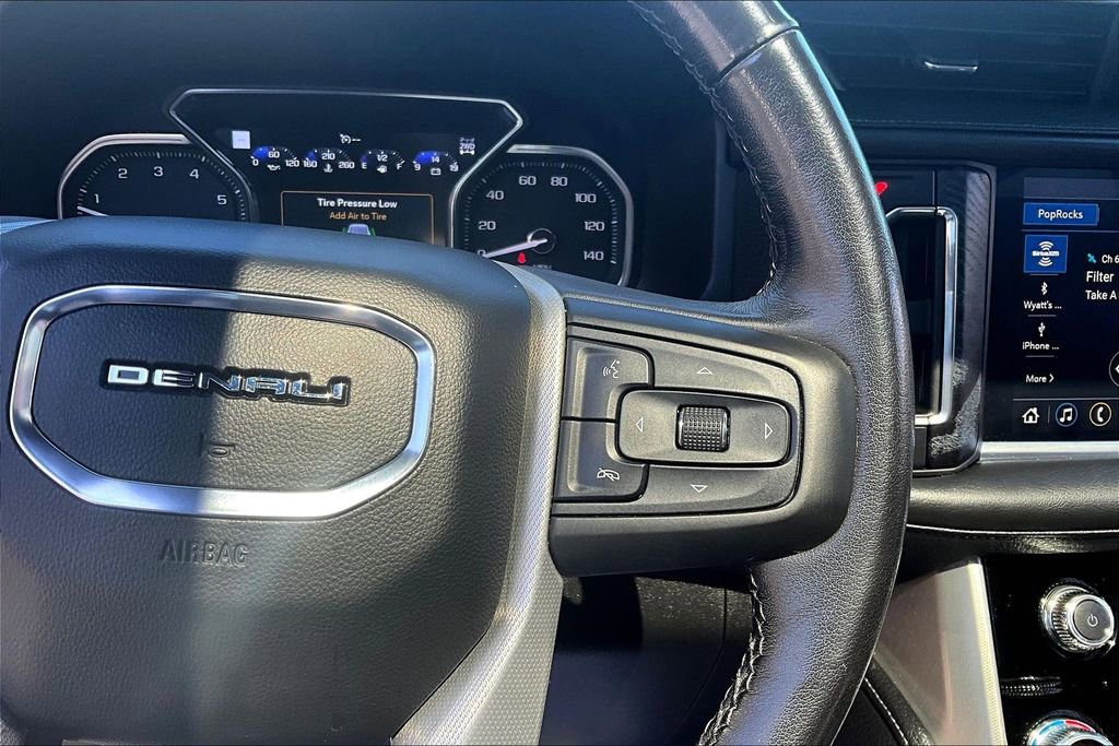 Used 2021 GMC Yukon Denali w/ Denali Premium Package image 18