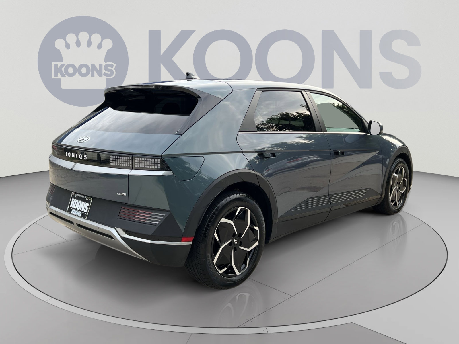 Used 2023 Hyundai Ioniq 5 SE AWD/4WD image 7