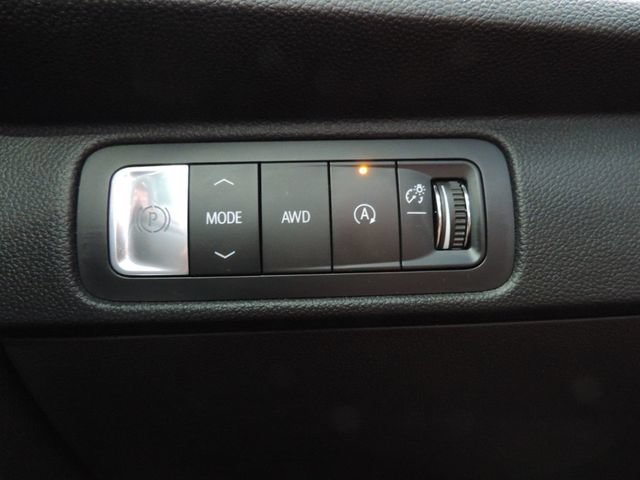 Certified 2025 Chevrolet Traverse Z71 AWD/4WD image 27