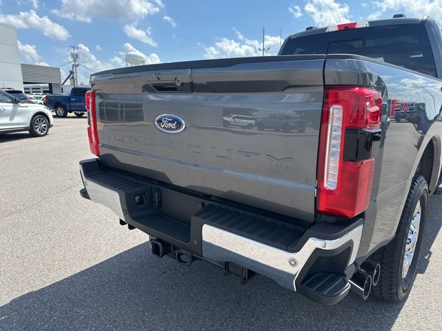New 2025 Ford F250 Lariat w/ Lariat Ultimate Package image 22