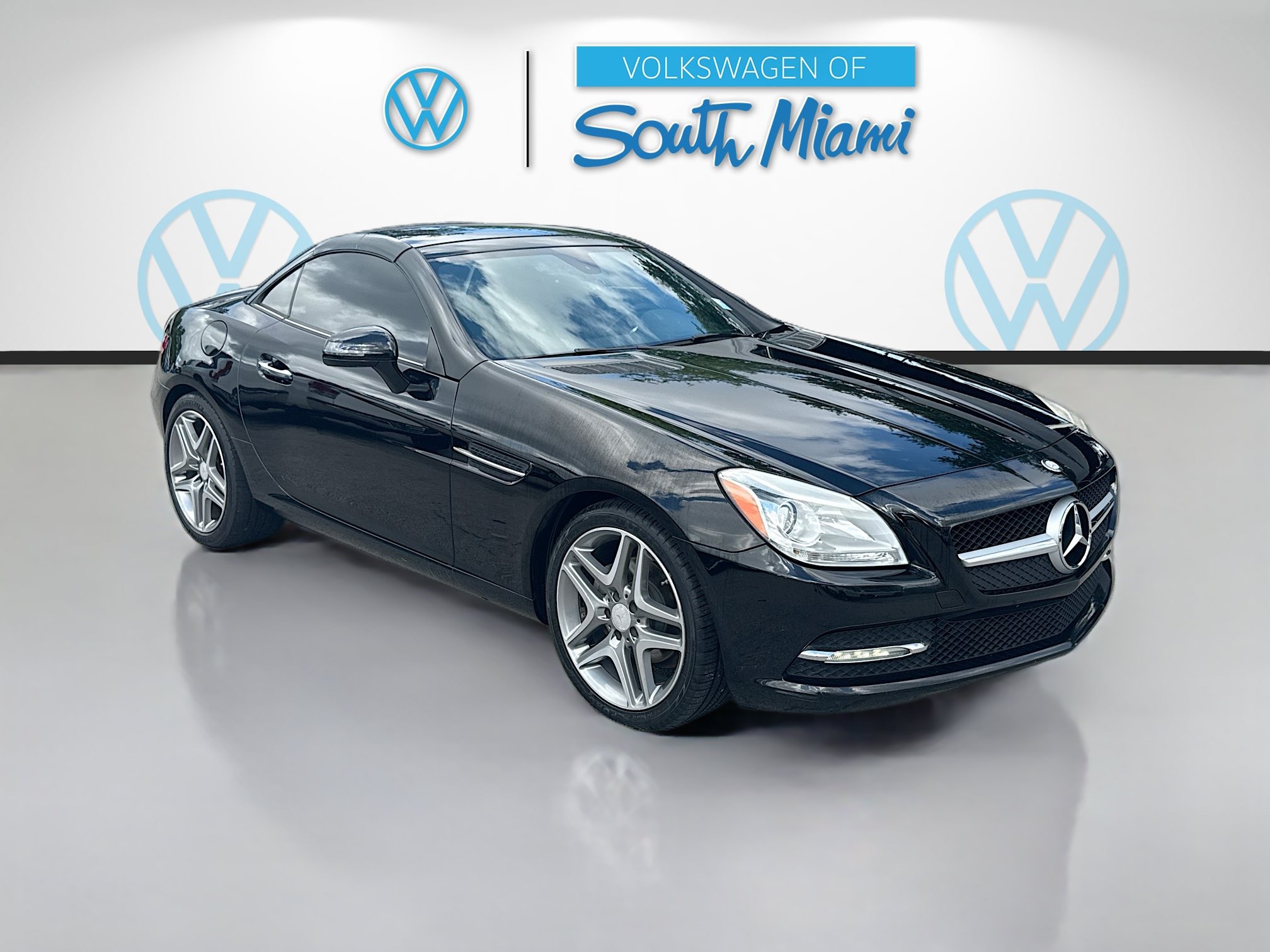 Used 2013 Mercedes-Benz SLK 250 video 1