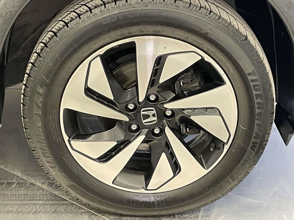 Used 2016 Honda CR-V Touring image 14