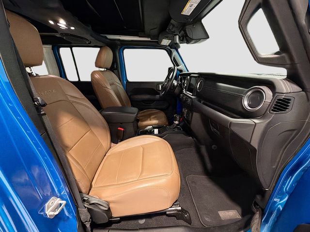 Used 2021 Jeep Wrangler Unlimited Sahara w/ Cold Weather Group AWD/4WD image 24