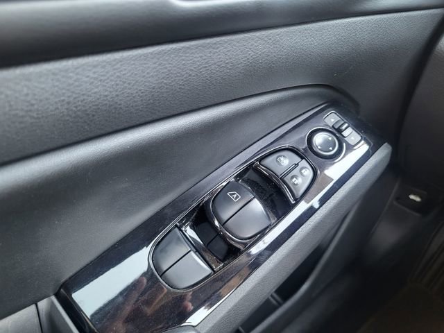 Used 2025 Nissan Altima 2.5 SR FWD image 22