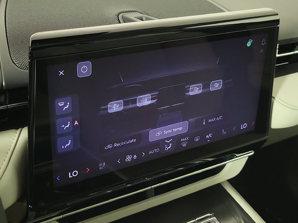New 2026 Lincoln Nautilus Reserve AWD/4WD image 29