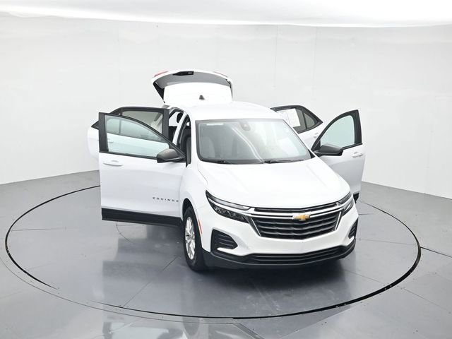 Used 2024 Chevrolet Equinox LS w/ LS Convenience Package FWD image 47