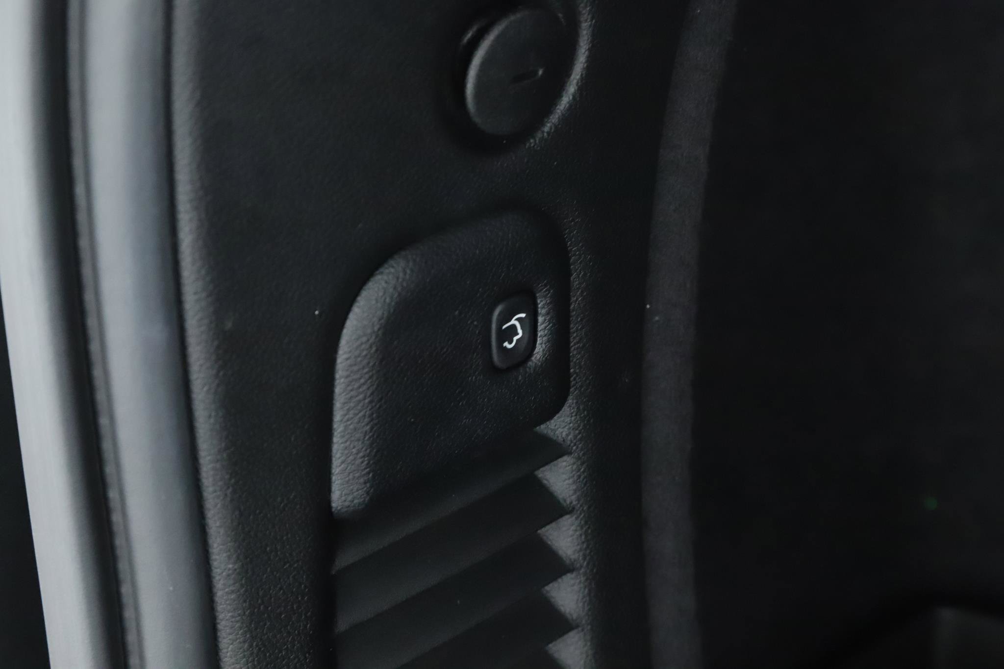 Used 2022 Dodge Durango R/T image 22