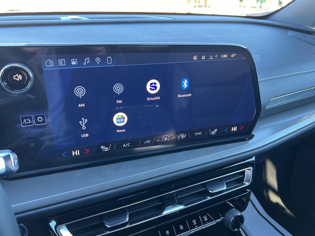 New 2026 Chevrolet Traverse LT w/ Midnight/Sport Edition image 14