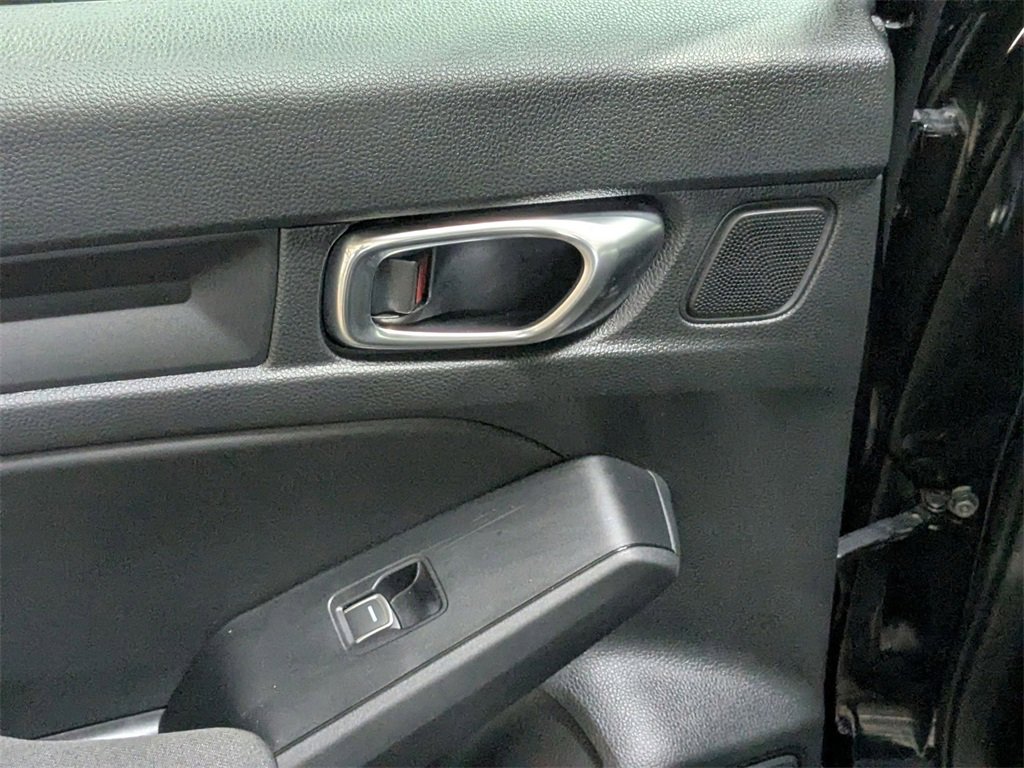 Used 2025 Honda Civic Sport image 22