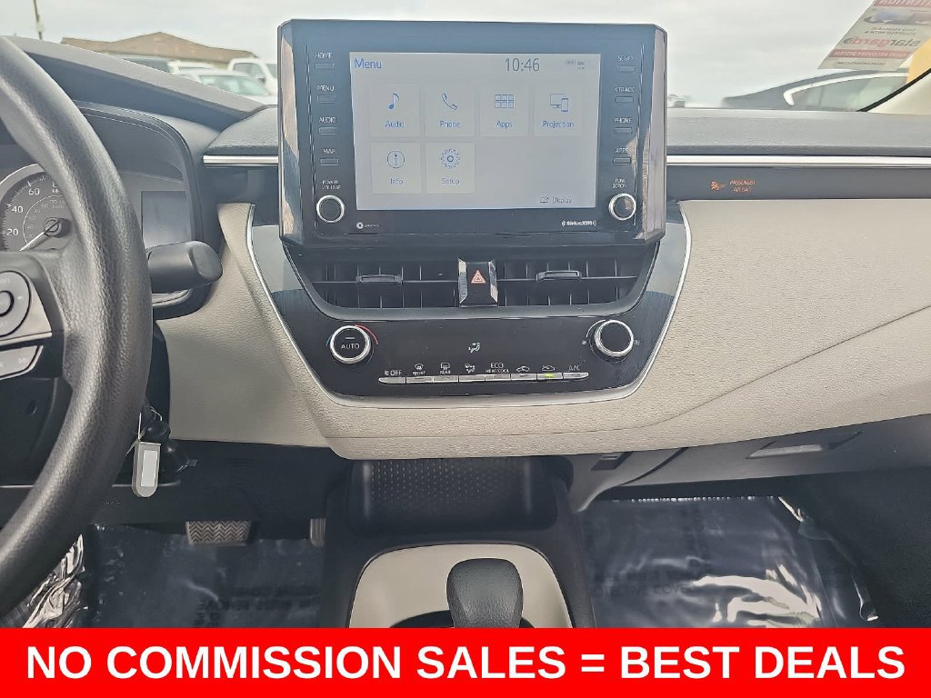Used 2022 Toyota Corolla LE w/ Carpet Mat Package (TMS) FWD image 19
