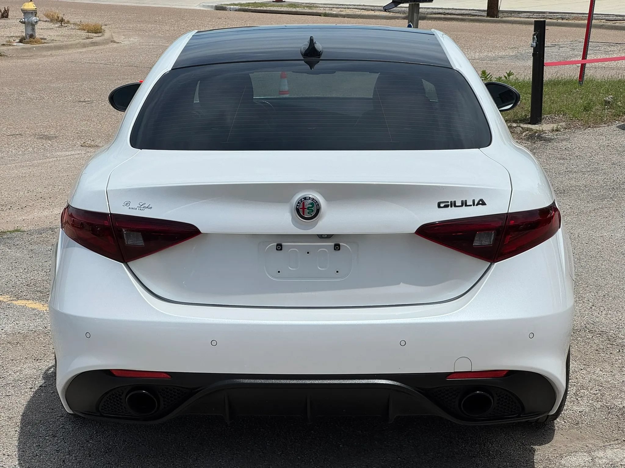 Used 2019 Alfa Romeo Giulia Ti Sport w/ Quick Order Package 22U Sport RWD image 5