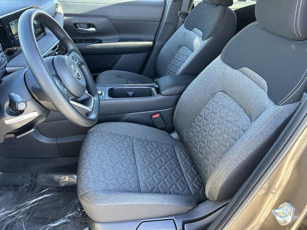 New 2026 Nissan Kicks SV image 16