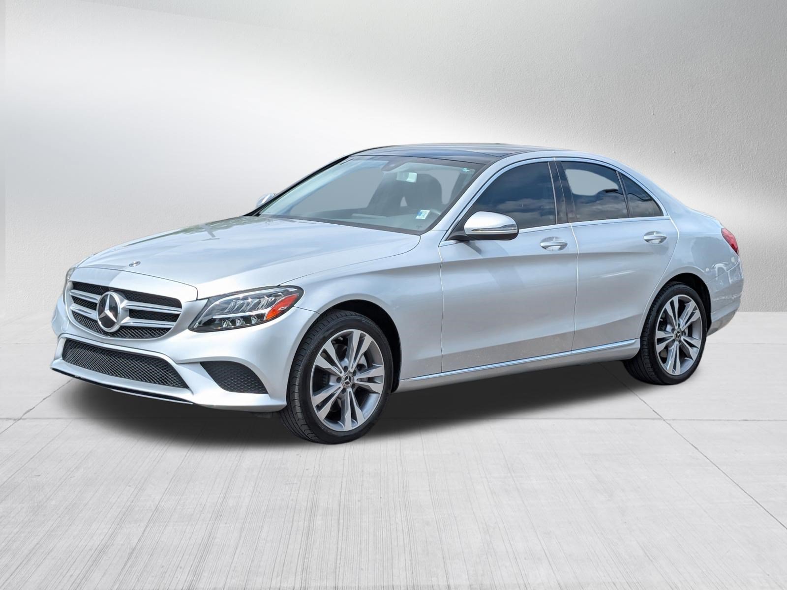 Used 2020 Mercedes-Benz C 300 4MATIC Sedan image 3