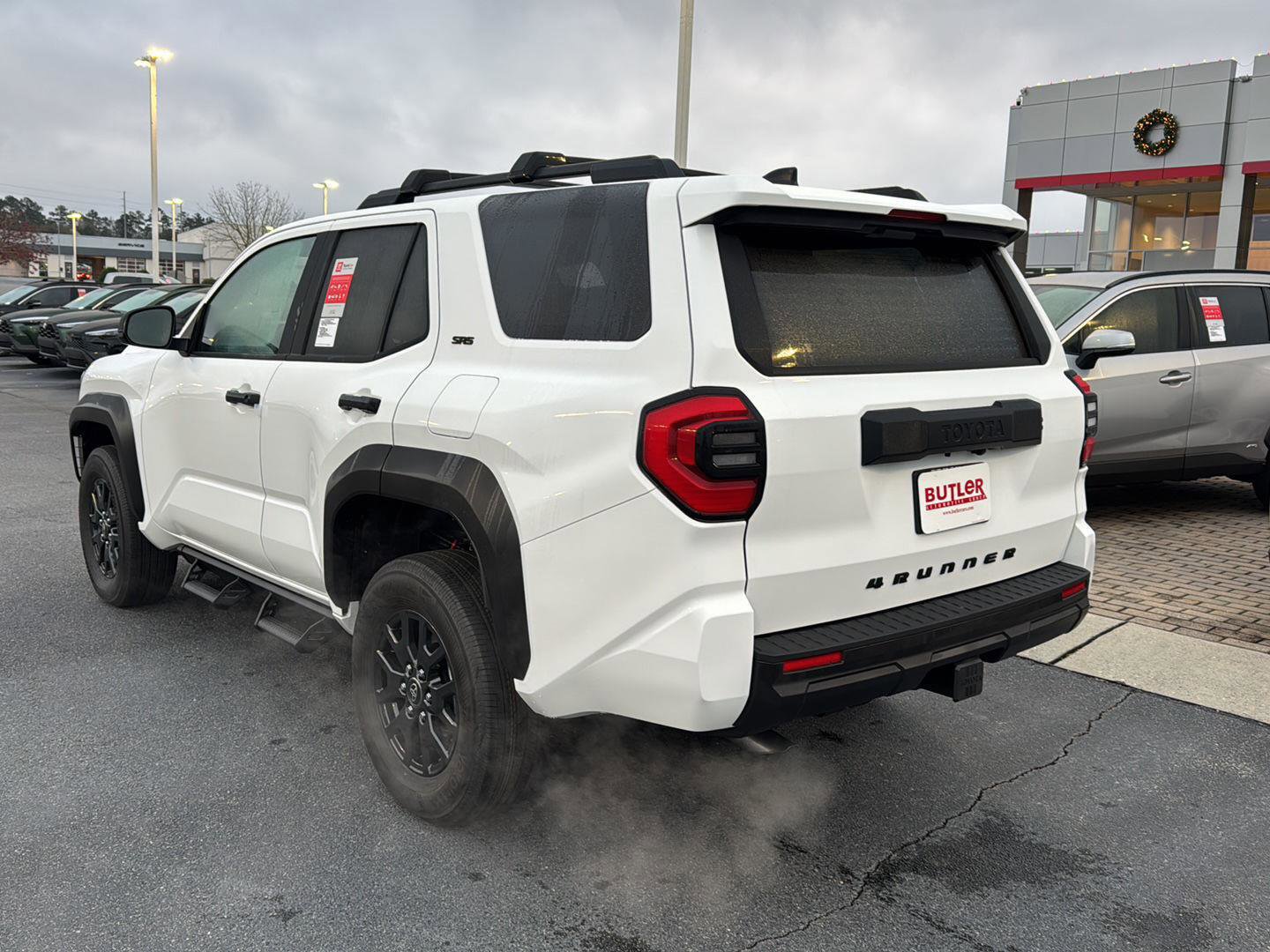 New 2025 Toyota 4Runner SR5 image 3