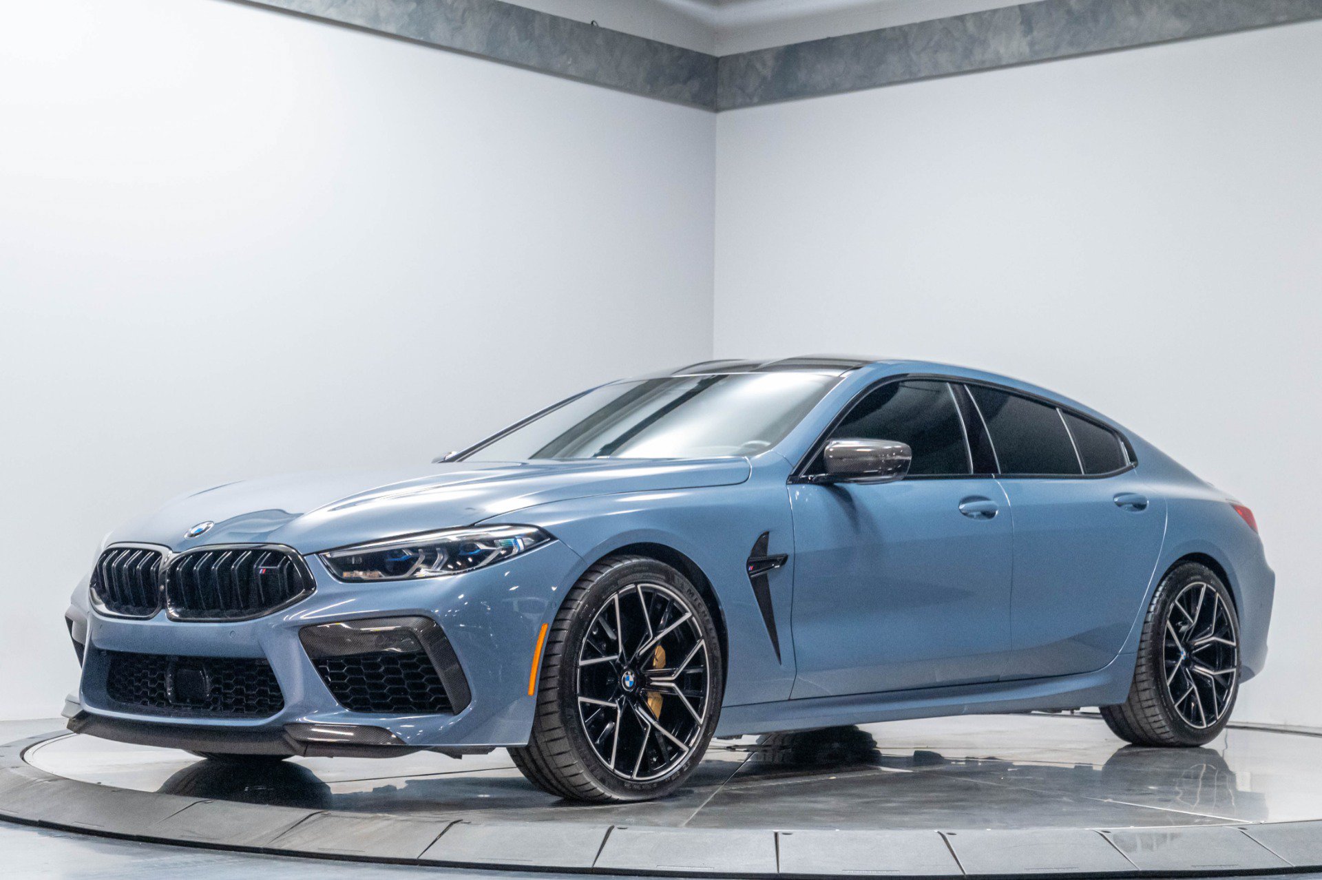 Used 2022 BMW M8 Gran Coupe xDrive Competition w/ M Carbon Exterior Package AWD/4WD image 2