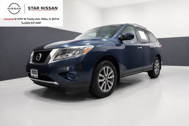 Used 2014 Nissan Pathfinder SV w/ Trailer Tow Package