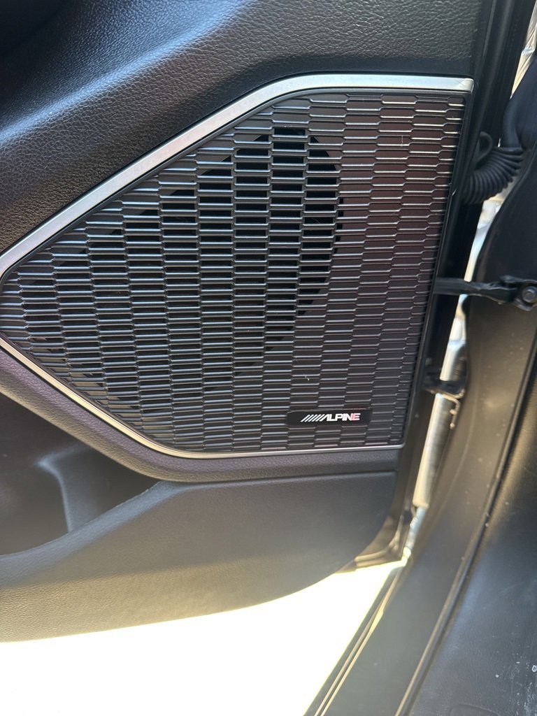 Used 2023 Jeep Grand Cherokee 4WD 4xe image 13