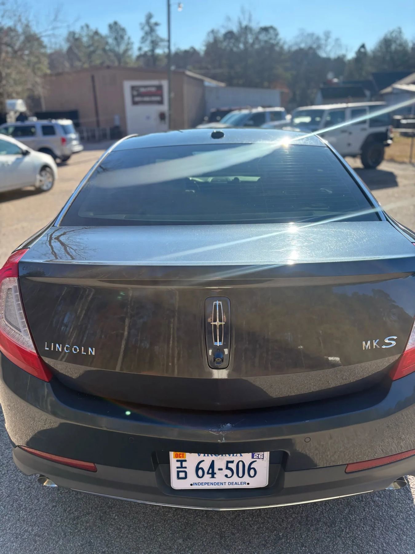 Used 2014 Lincoln MKS w/ Equipment Group 101A image 42