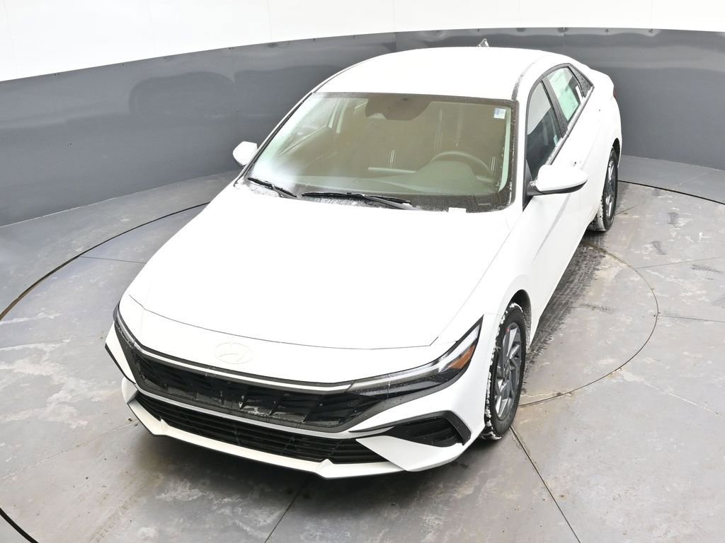 New 2026 Hyundai Elantra Blue image 39