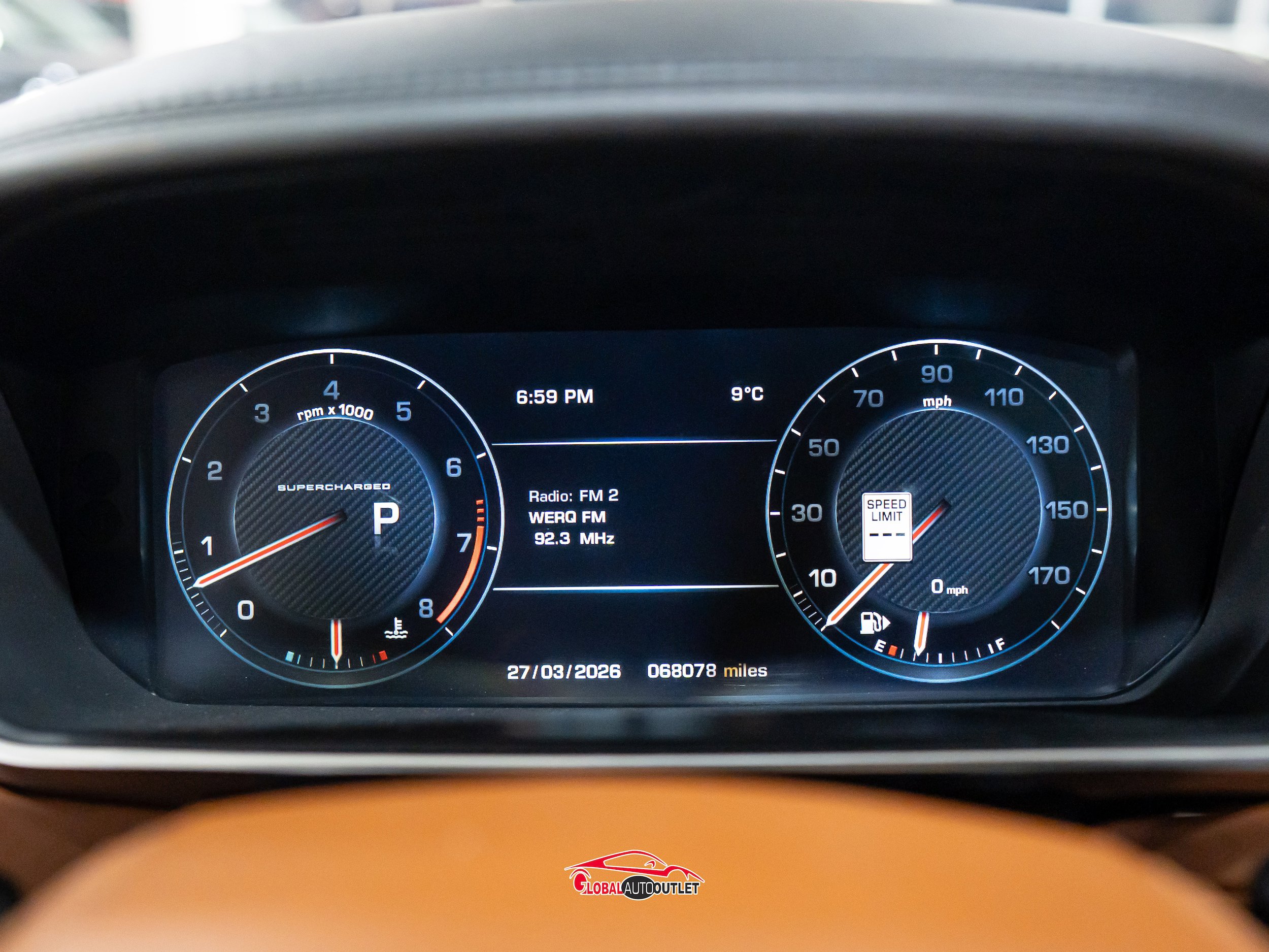 Used 2016 Land Rover Range Rover Autobiography image 34