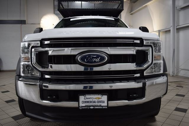 Used 2022 Ford F550 4x4 Crew Cab Super Duty w/ XLT Value Package image 2