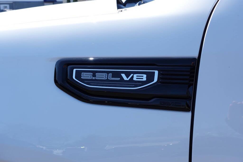 Used 2023 GMC Sierra 1500 Pro w/ Graphite Edition AWD/4WD image 16