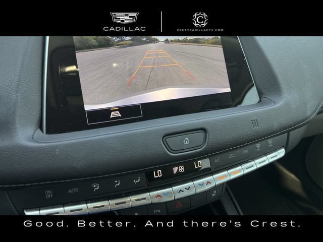 Used 2021 Cadillac XT4 Luxury w/ Cold Weather Package FWD image 16