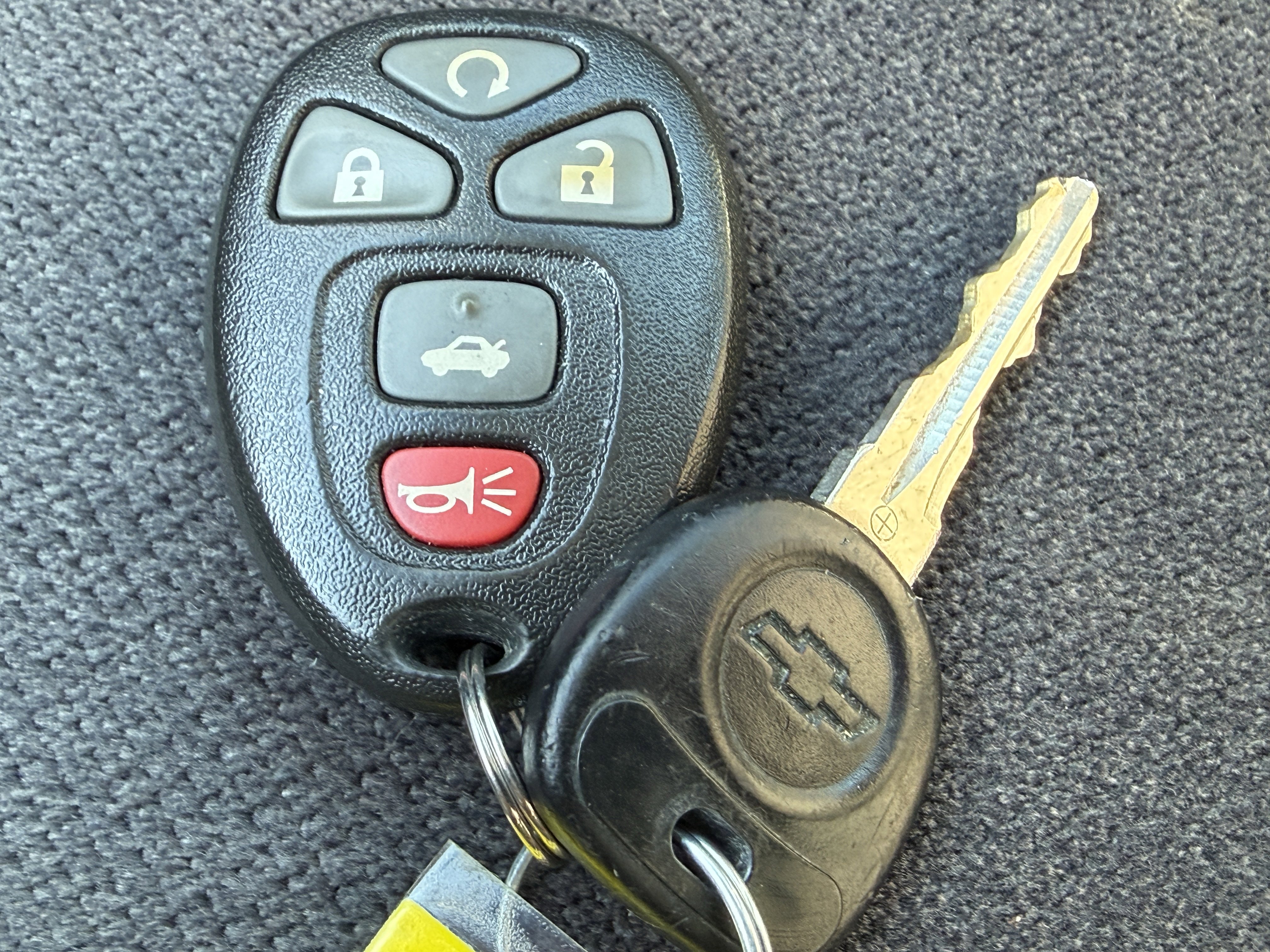 Used 2013 Chevrolet Impala LT w/ LT Sunroof Package image 26