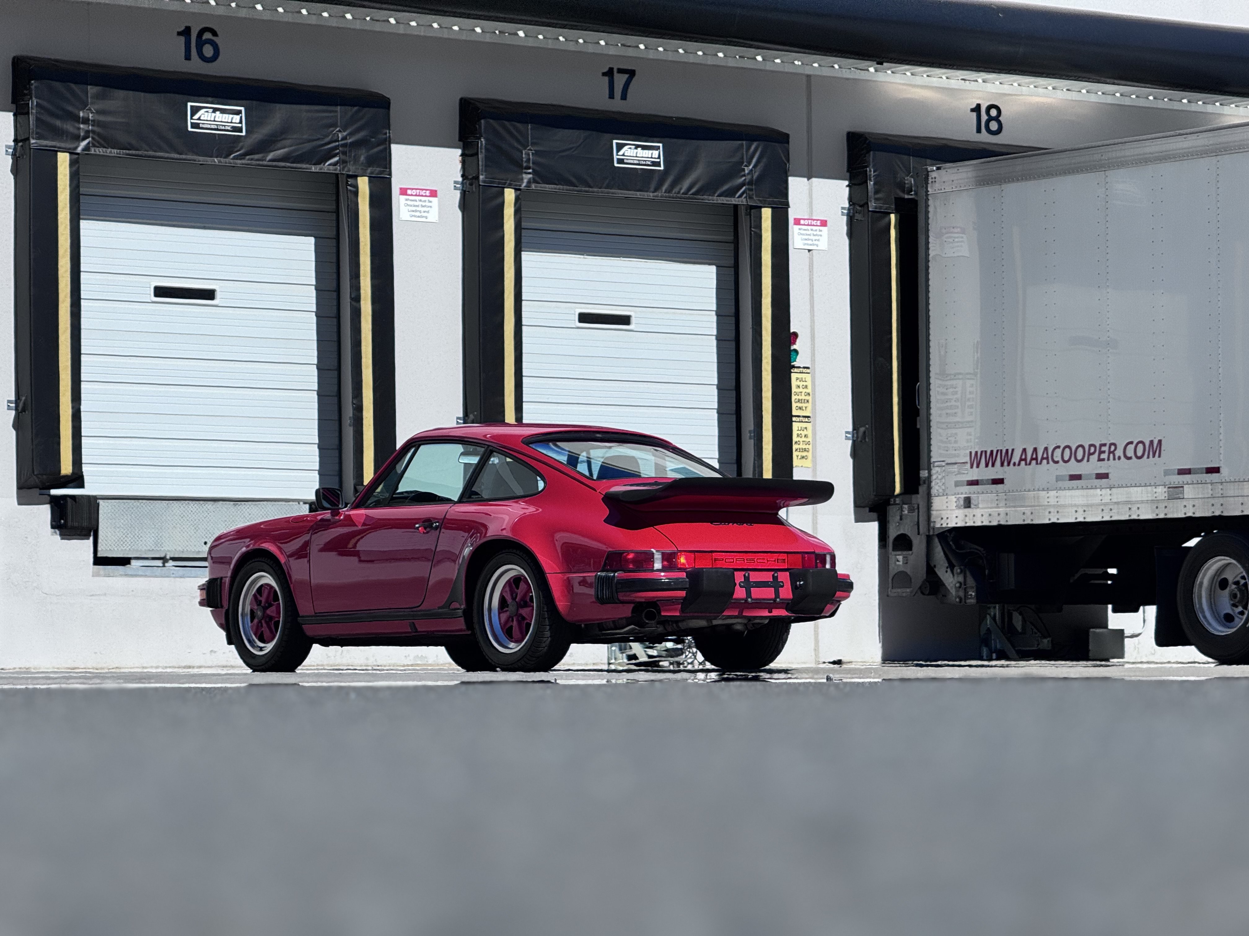 Used 1988 Porsche 911 Carrera RWD image 49