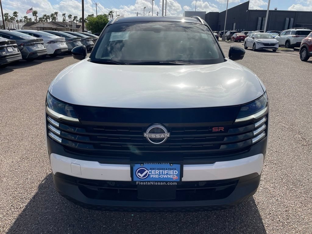 Certified 2026 Nissan Kicks SR FWD image 2