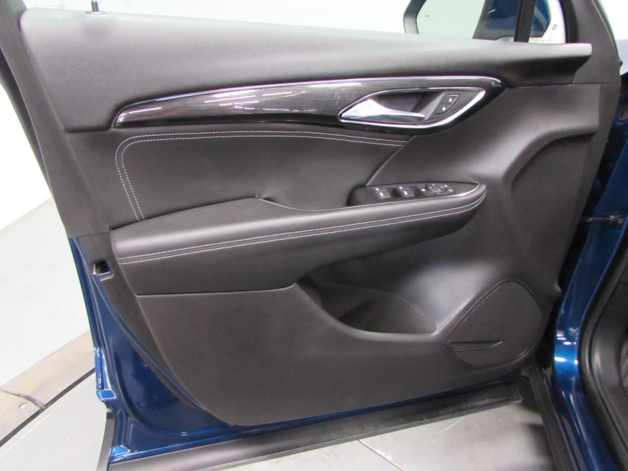 Used 2022 Buick Envision Preferred w/ Safety Package FWD image 12