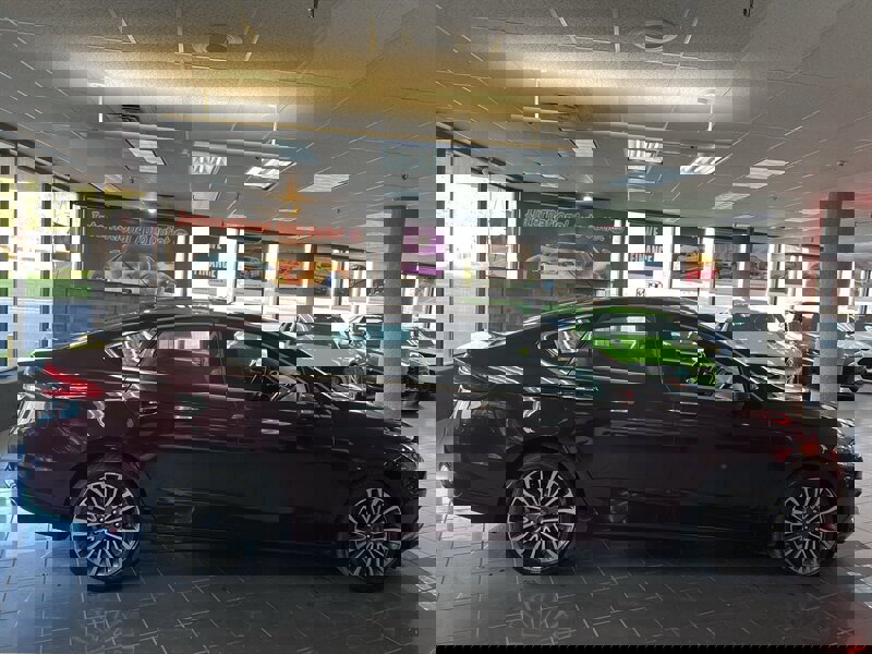 Used 2018 Ford Fusion SE w/ Fusion SE Technology Package image 5