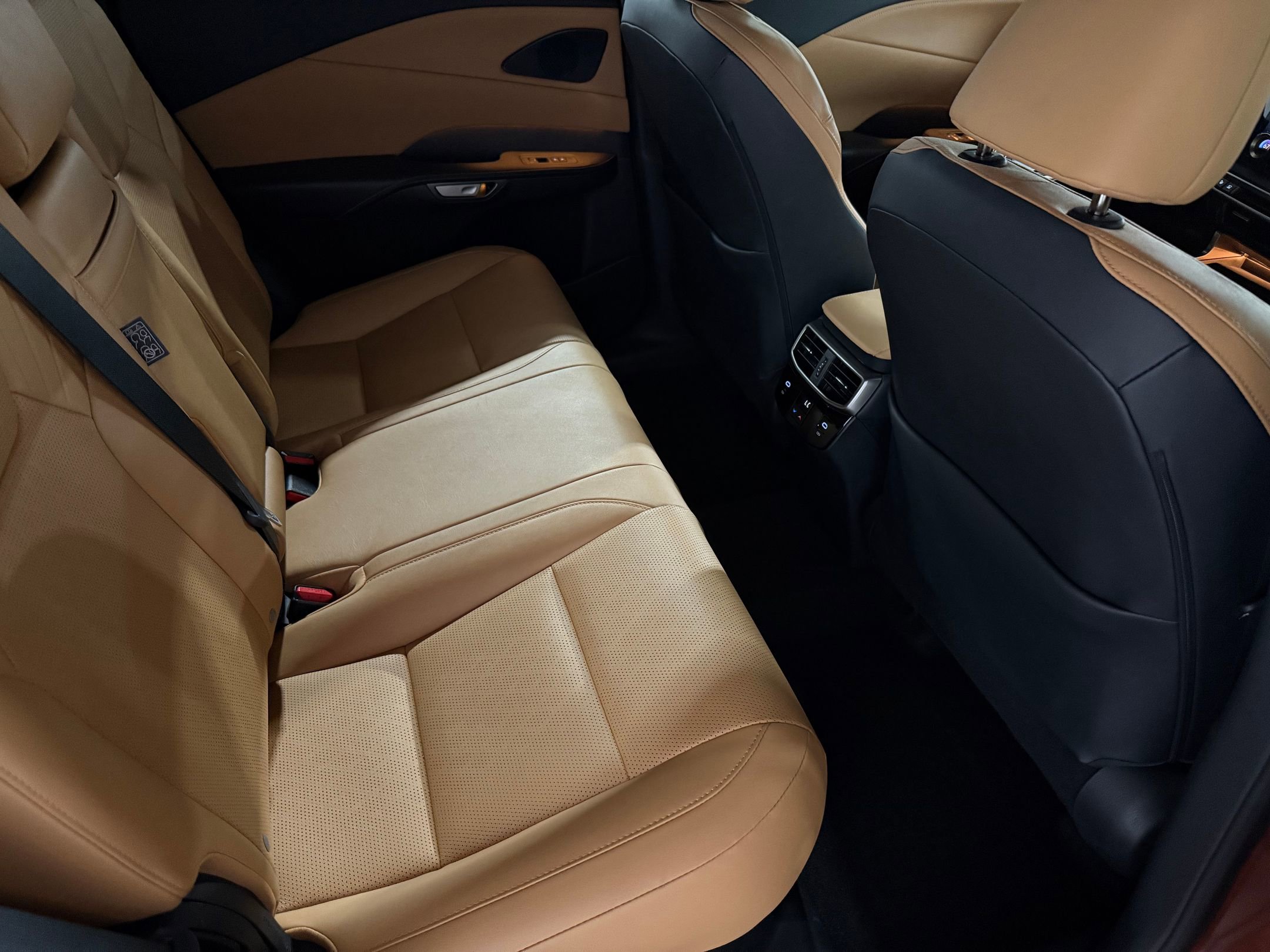 Used 2025 Lexus RX 350 FWD image 43