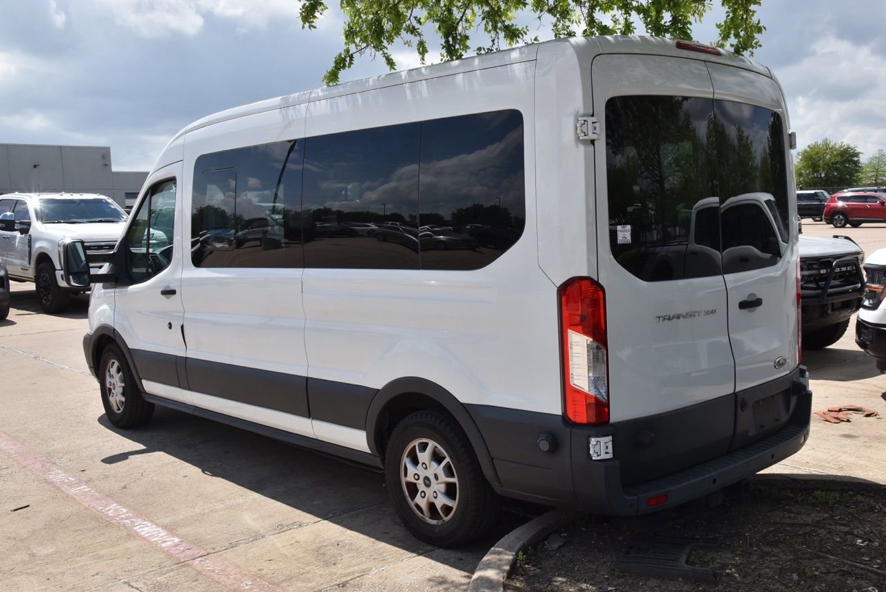 Used 2015 Ford Transit 350 XL image 9