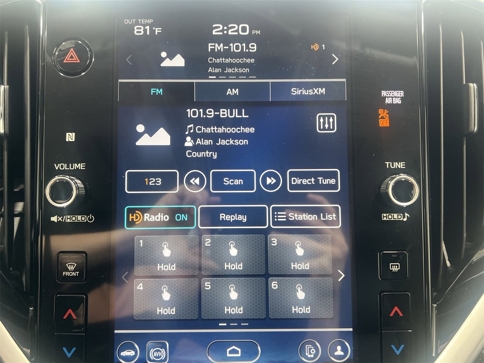 Certified 2024 Subaru Ascent Limited w/ Technology Package image 16