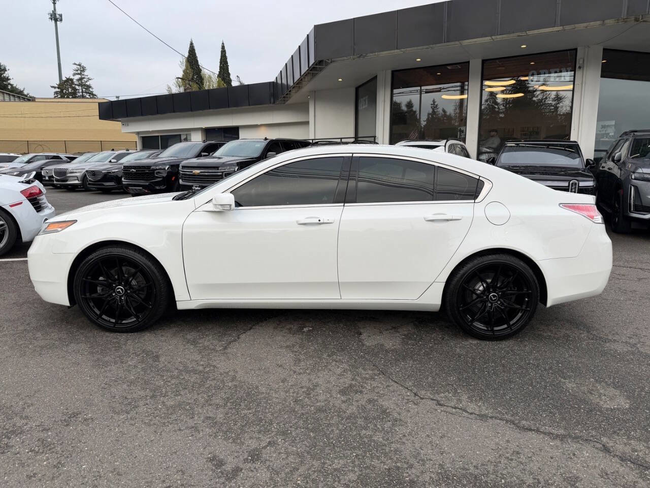 Used 2013 Acura TL SH-AWD image 2