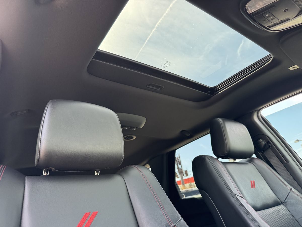Used 2023 Dodge Durango GT RWD image 16