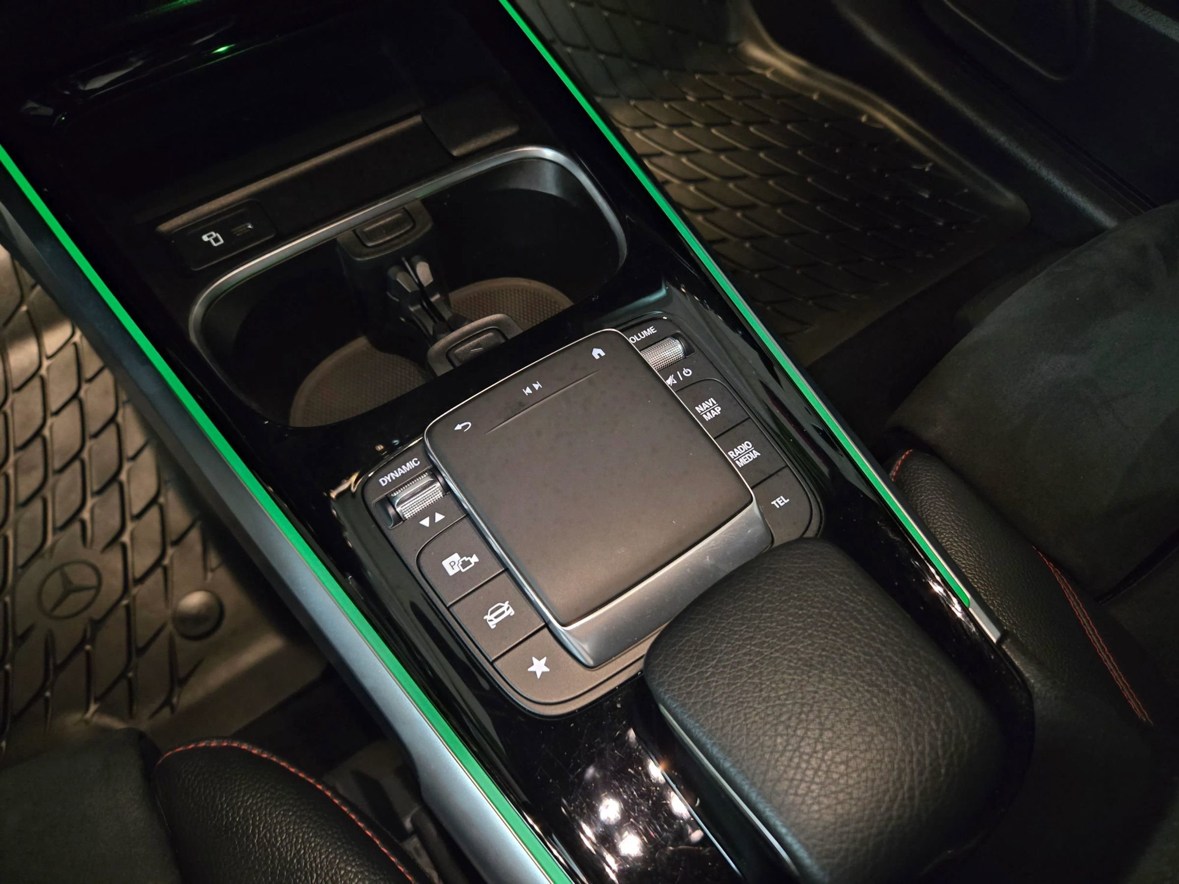 Used 2023 Mercedes-Benz EQB 350 4MATIC SUV image 43