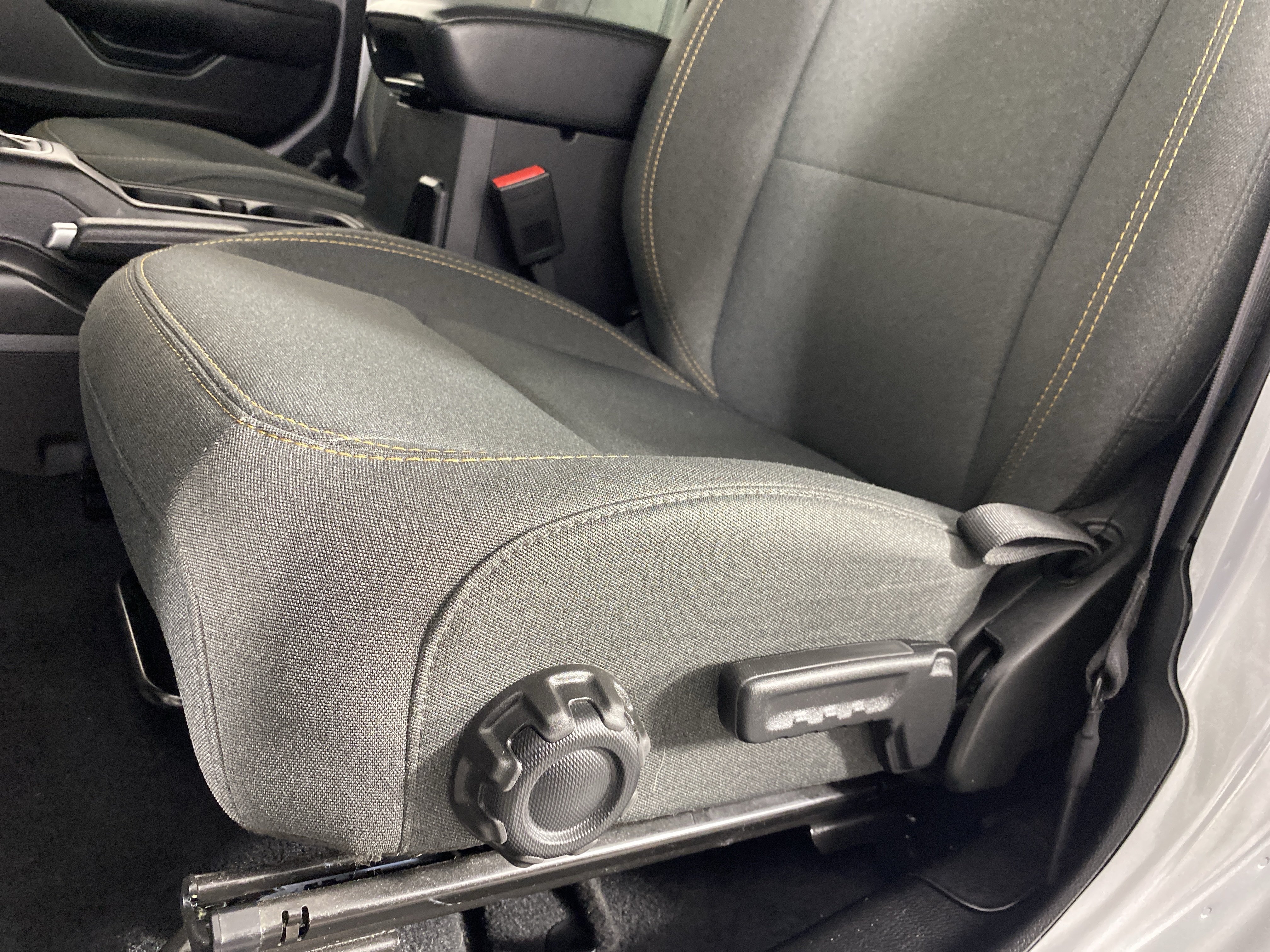 Used 2024 Jeep Wrangler Unlimited Sport AWD/4WD image 18