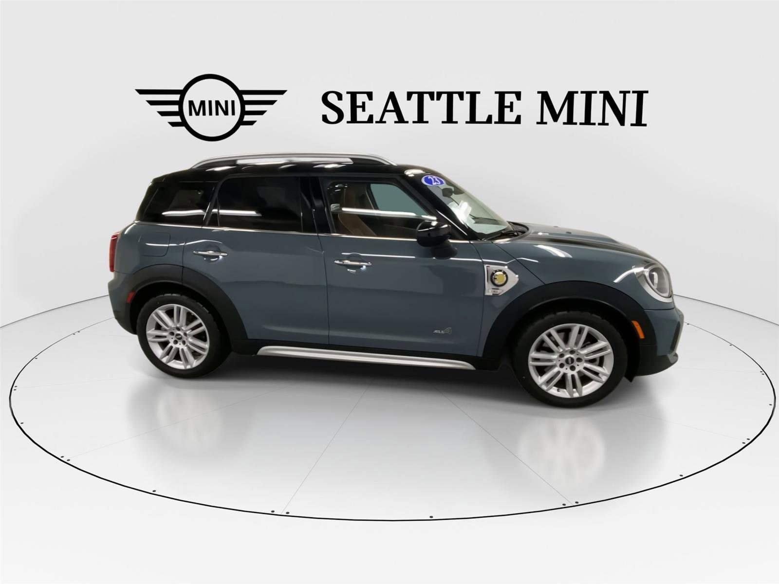 Used 2023 MINI Cooper Countryman SE w/ Storage Package image 13