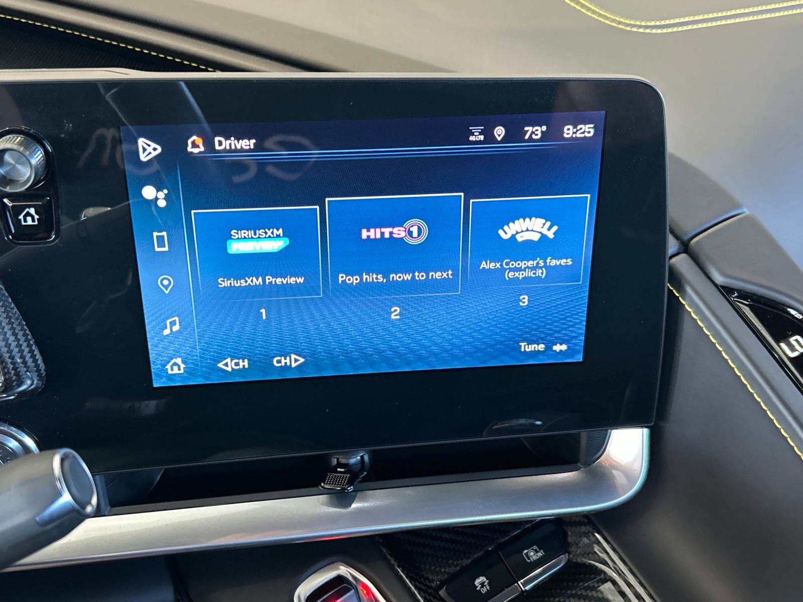 Used 2024 Chevrolet Corvette Stingray Premium Conv w/ Z51 Performance Package image 22